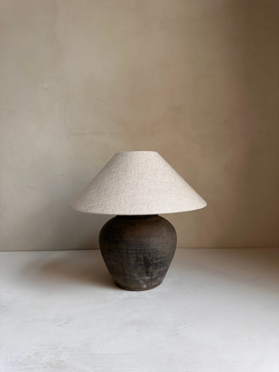 The Corner - Antique Lamp N° 261 - Lighting