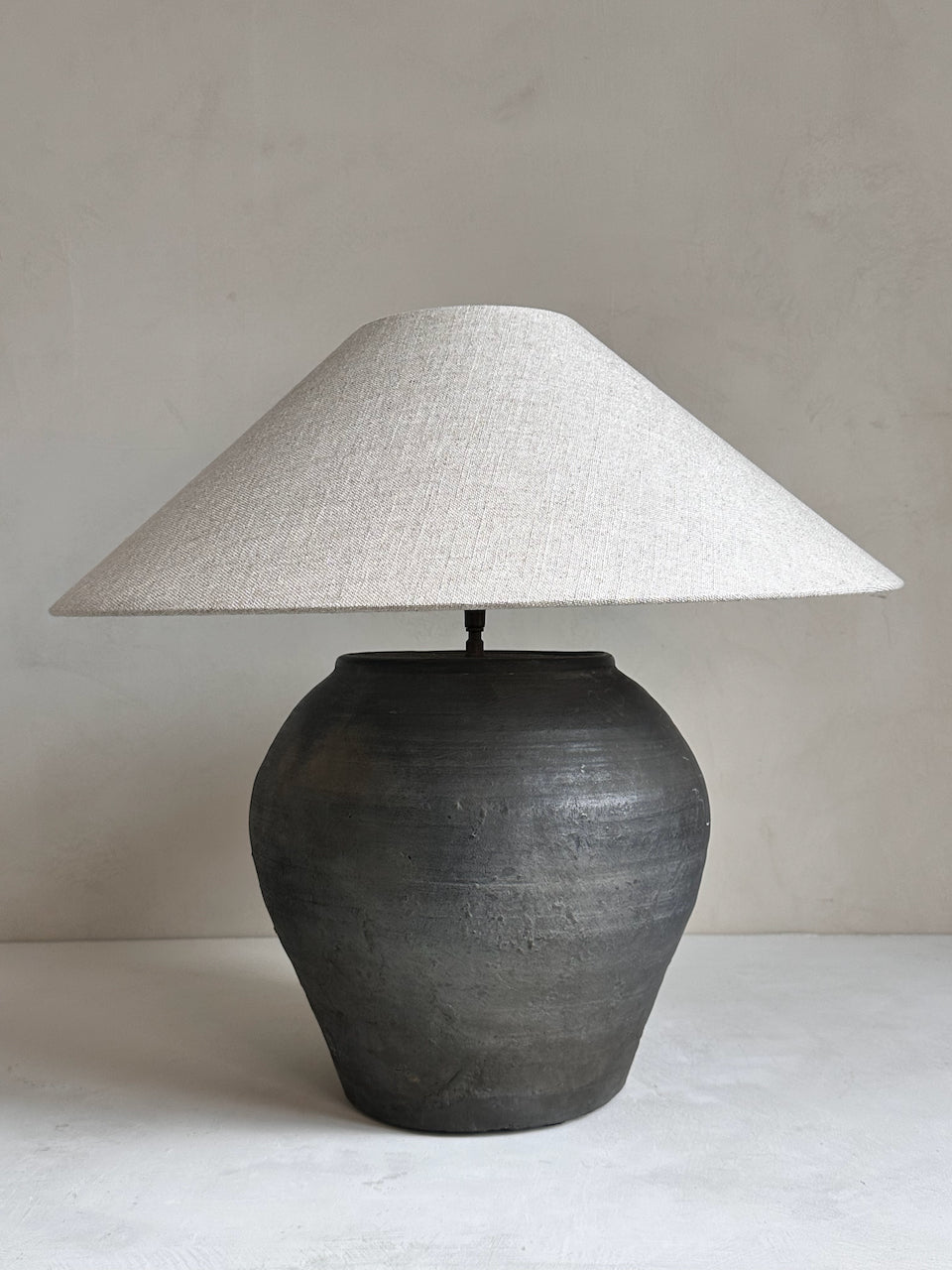 The Corner - Antique Lamp N° 268 - Lighting