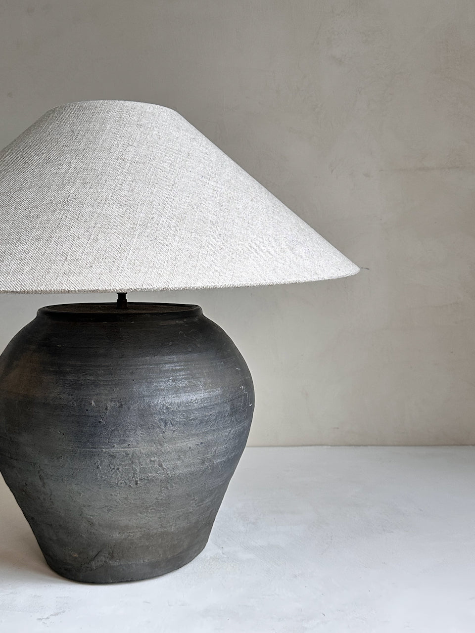 The Corner - Antique Lamp N° 268 - Lighting