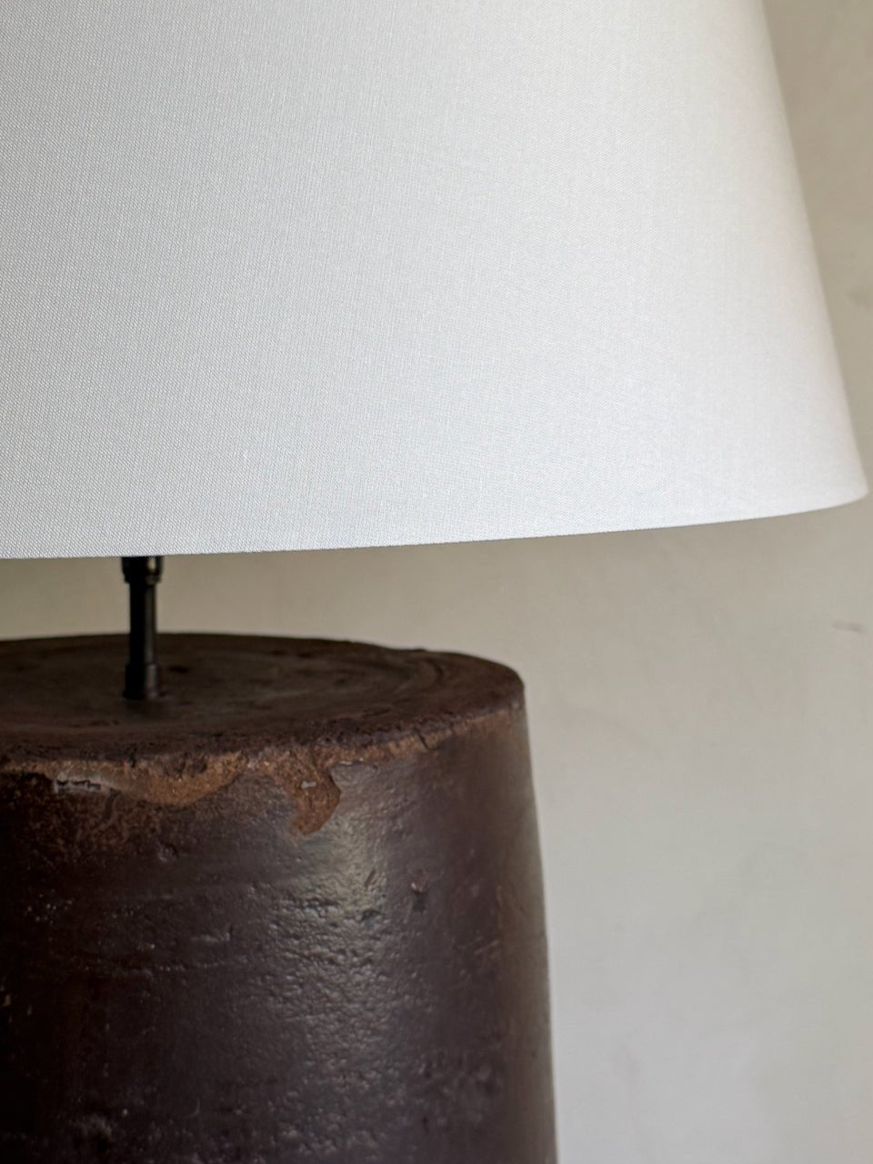 The Corner - Antique Lamp N° 270 - Lighting
