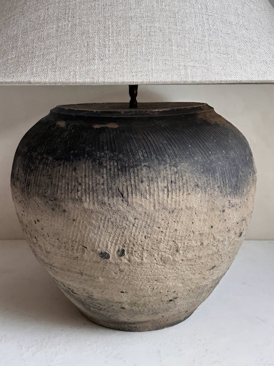 The Corner - Antique Lamp N° 270 - Lighting