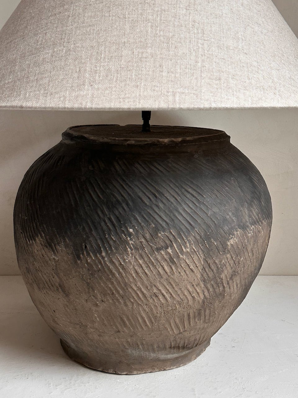 The Corner - Antique Lamp N° 271 - Lighting