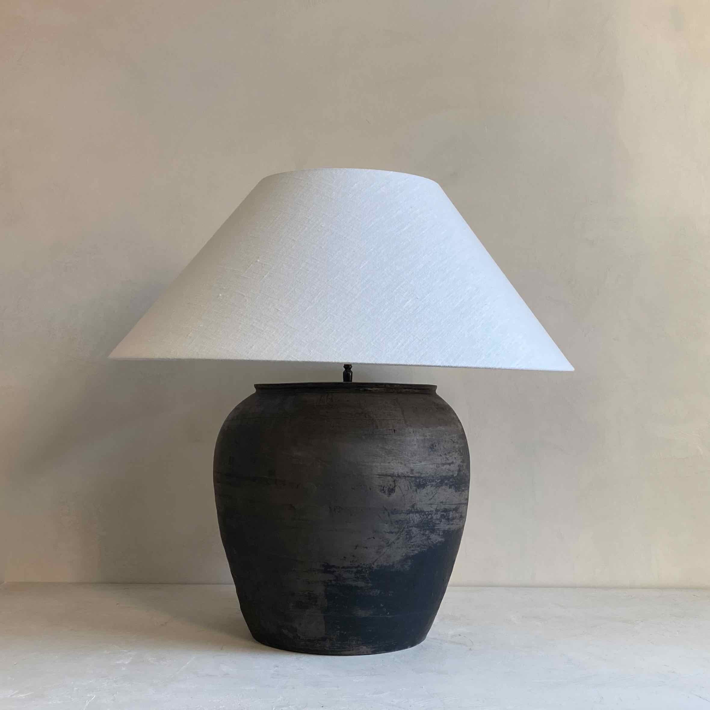 The Corner - Antique Lamp N° 42 - Lighting