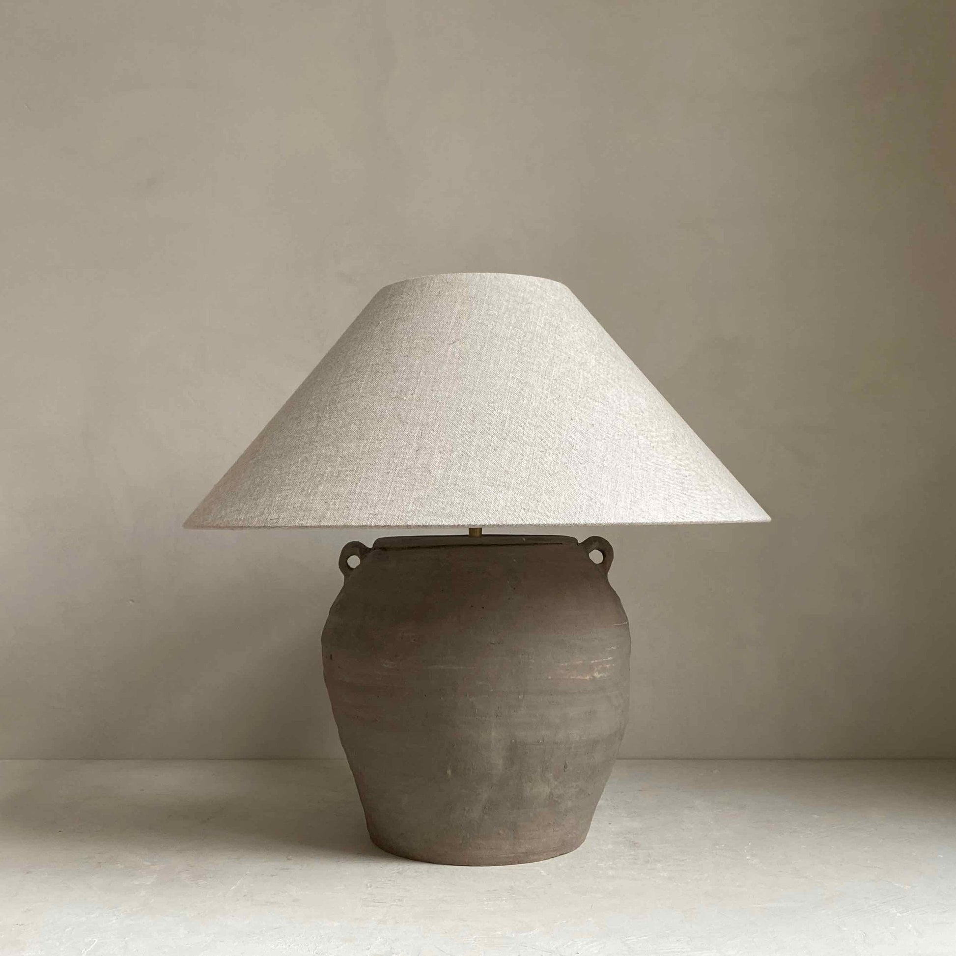 The Corner - Antique lamp N° 63 - Lighting