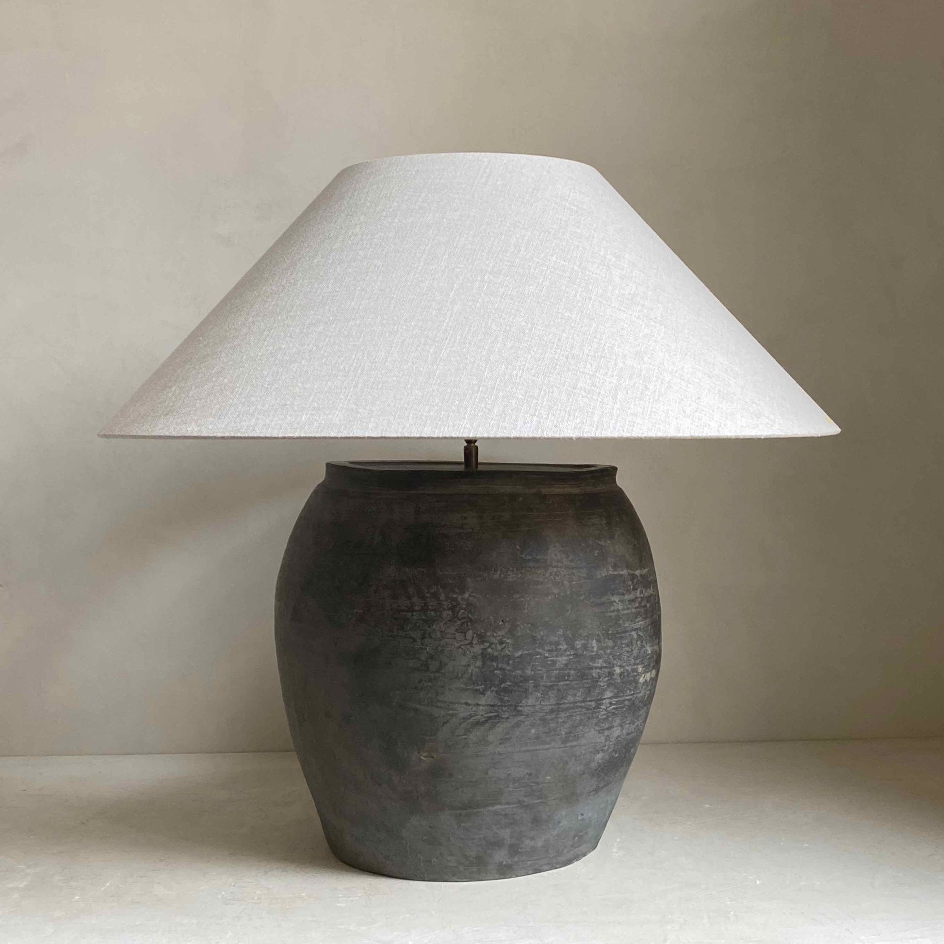 The Corner - Antique lamp N° 79 - Lighting