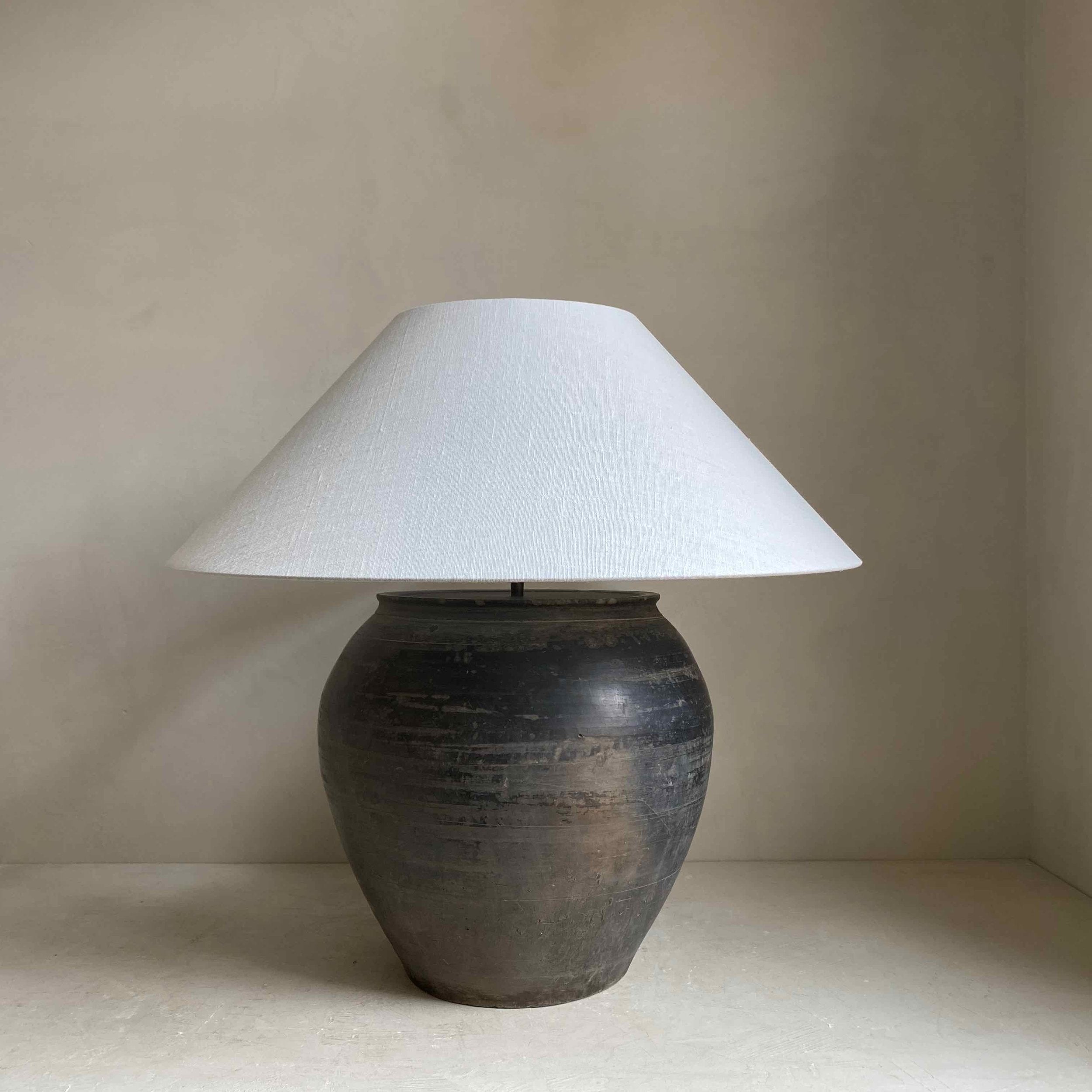 The Corner - Antique lamp N°77 - Lighting