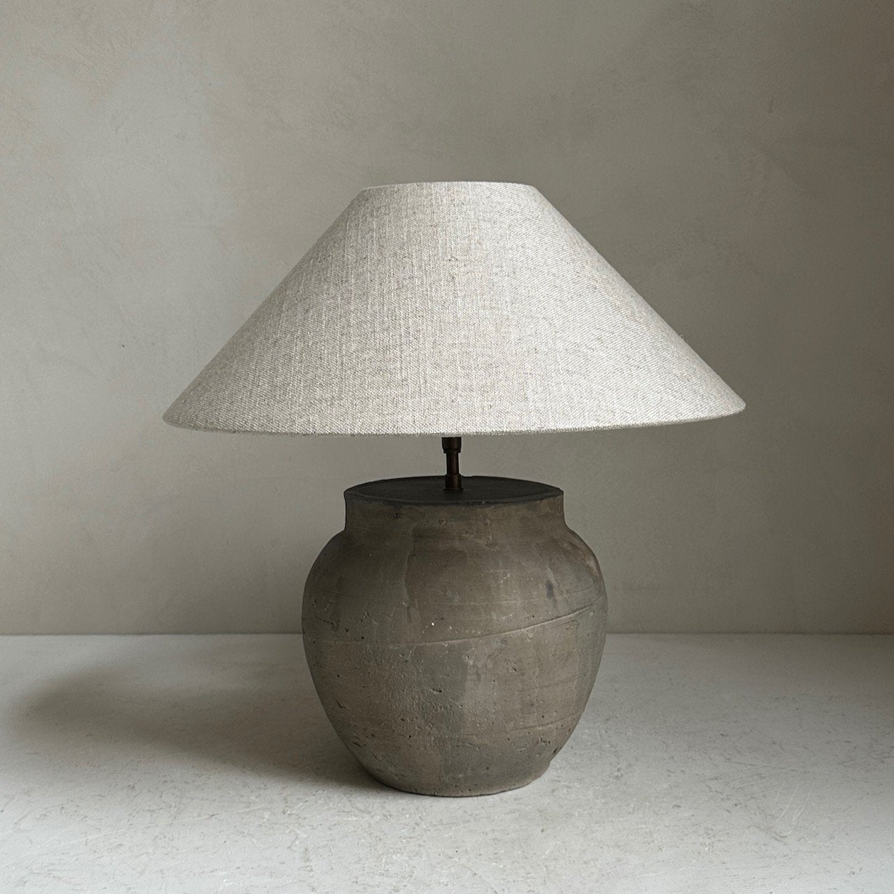 The Corner - Antique lamp No 122 - Lighting