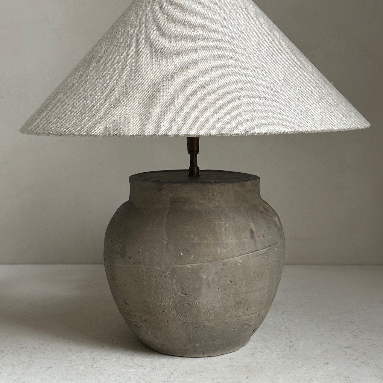 The Corner - Antique lamp No 122 - Lighting