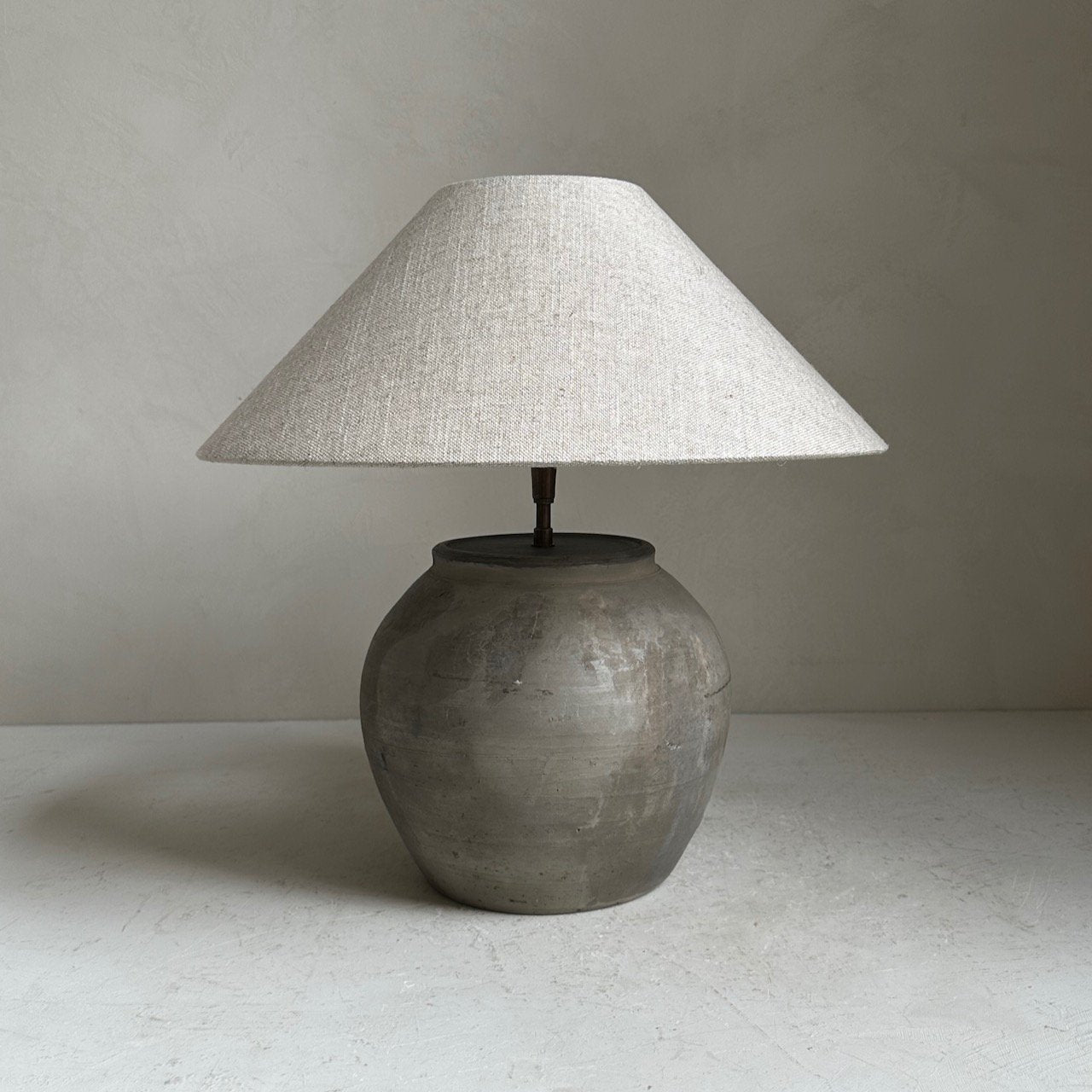 The Corner - Antique lamp No 123 - Lighting