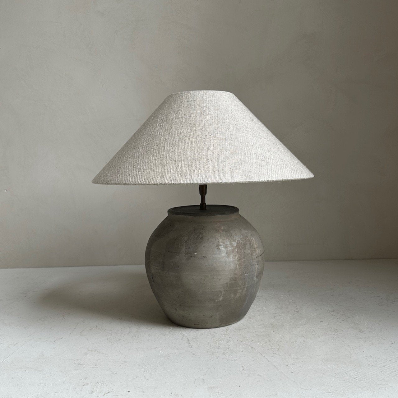 The Corner - Antique lamp No 123 - Lighting