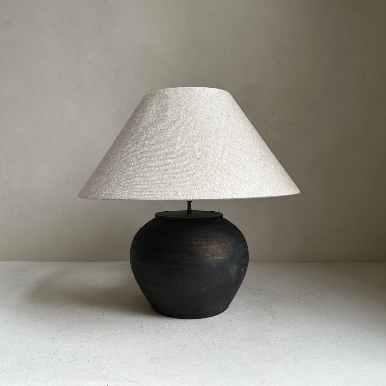 The Corner - Antique lamp No 128 - Lighting