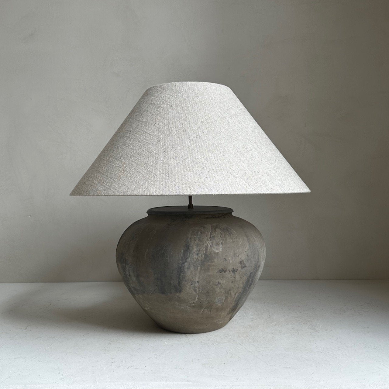 The Corner - Antique lamp No 133 - Lighting