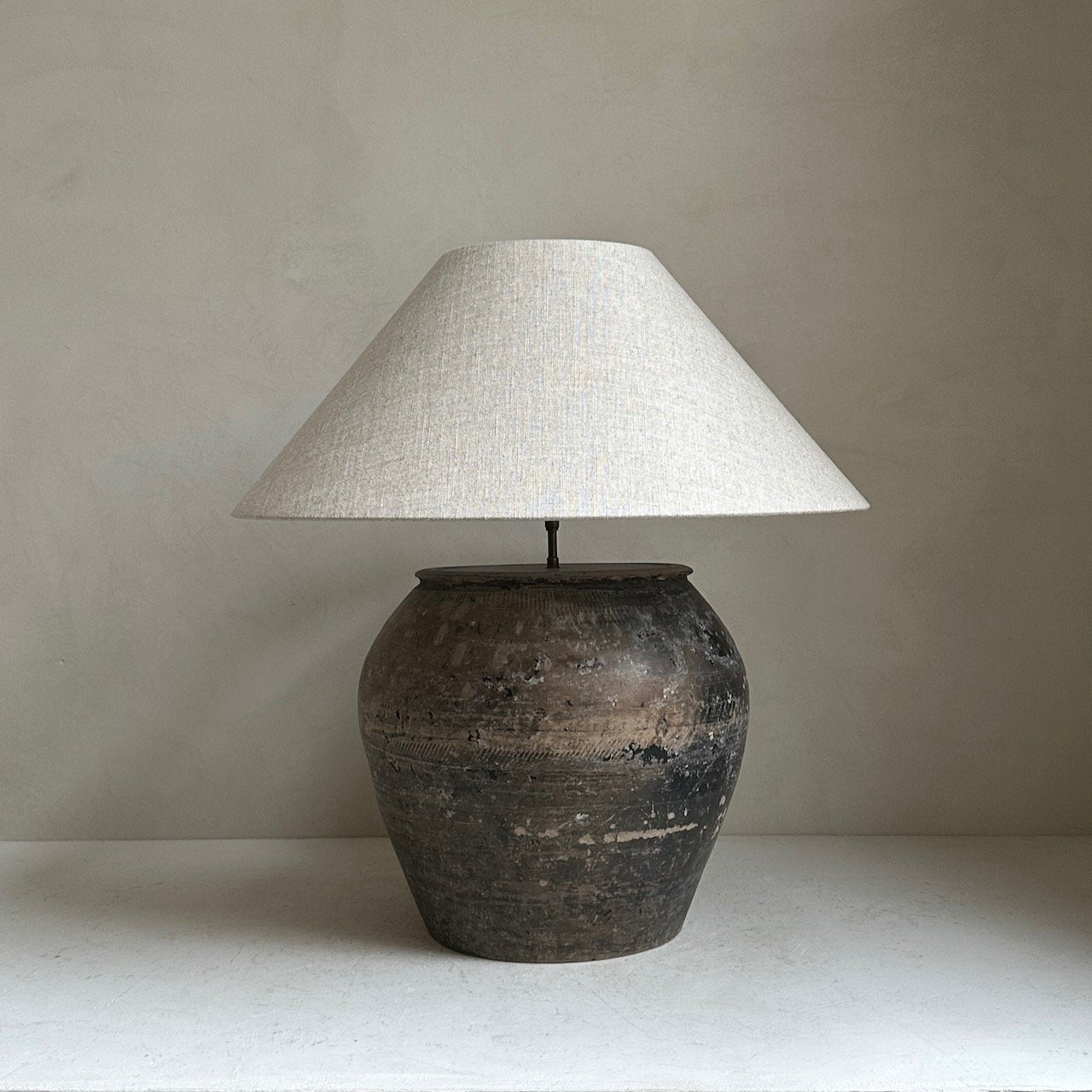 The Corner - Antique lamp No 135 - Lighting