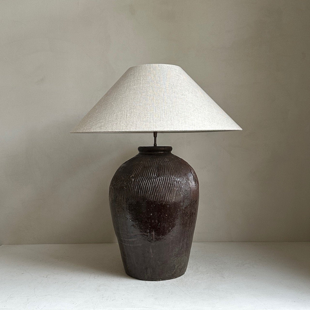 The Corner - Antique lamp No 136 - Lighting