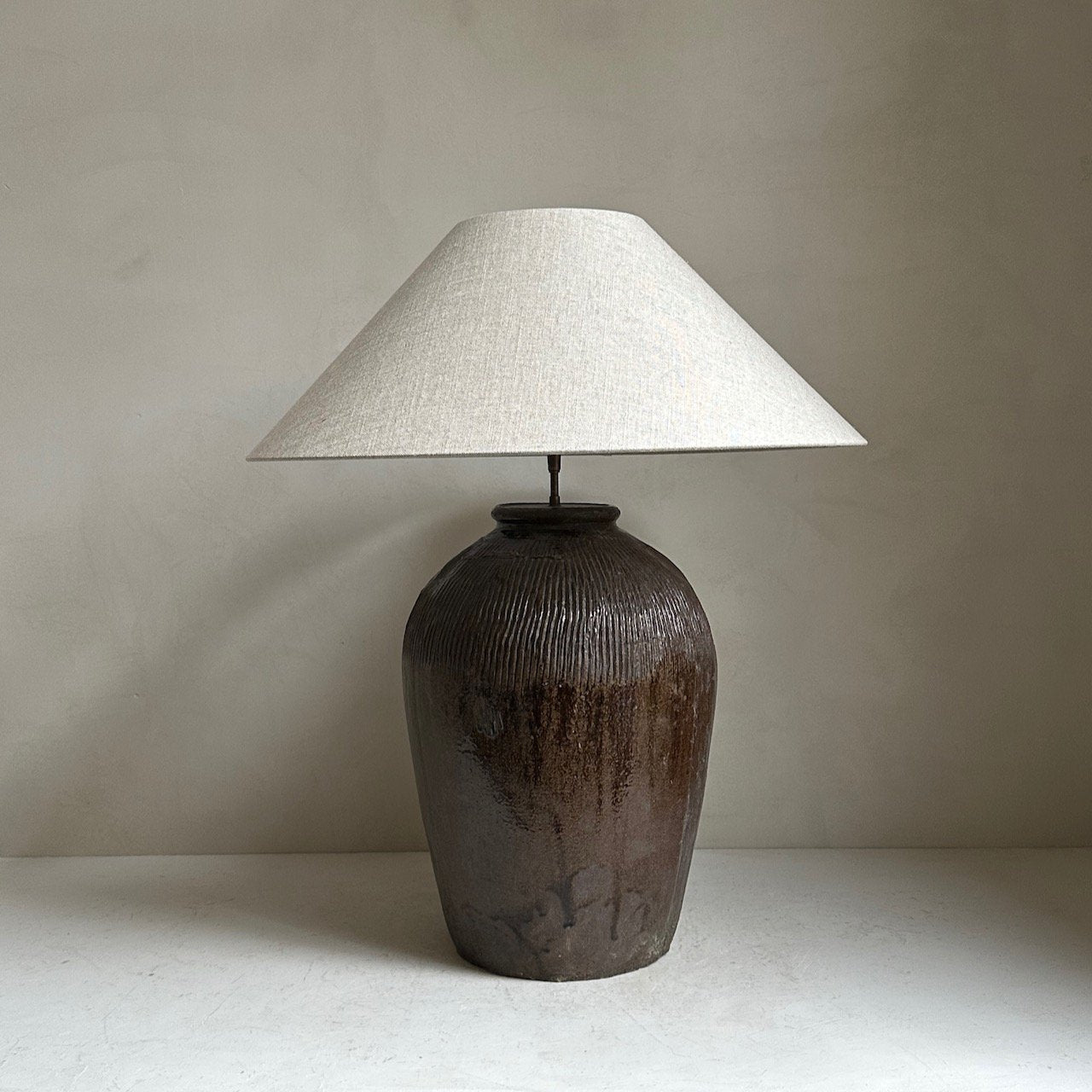The Corner - Antique lamp No 137 - Lighting