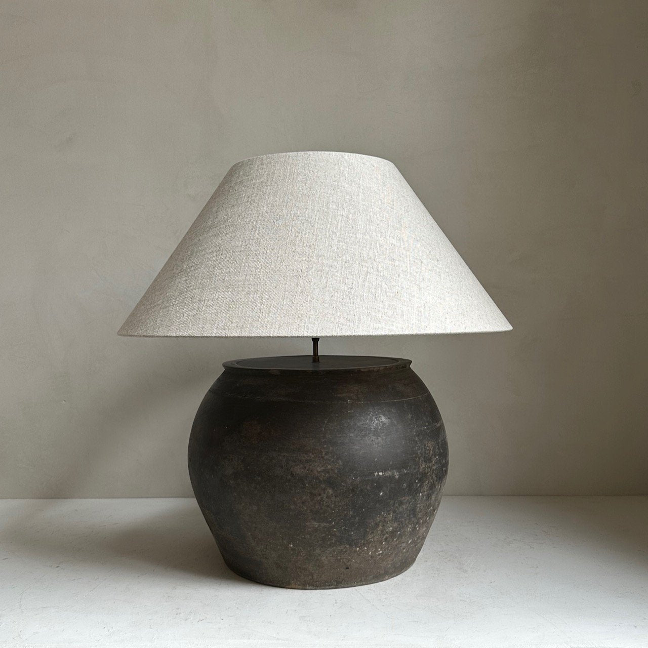 The Corner - Antique lamp No 139 - Lighting