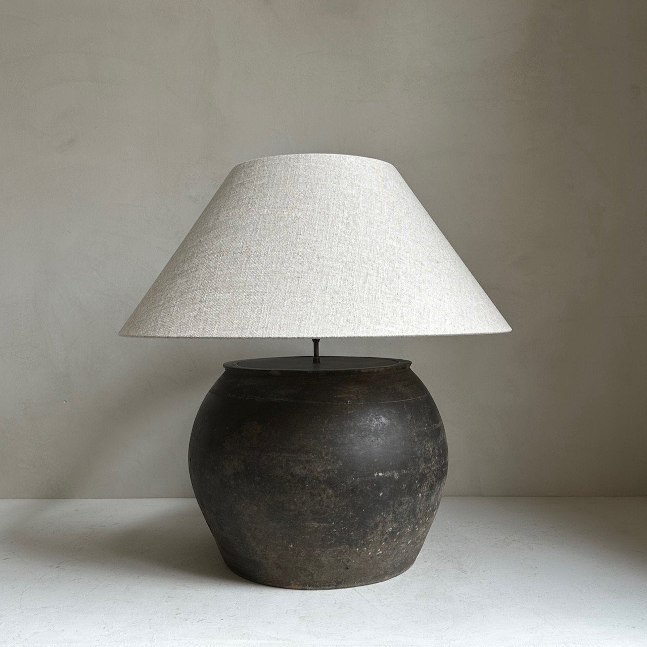 The Corner - Antique lamp No 139 - Lighting