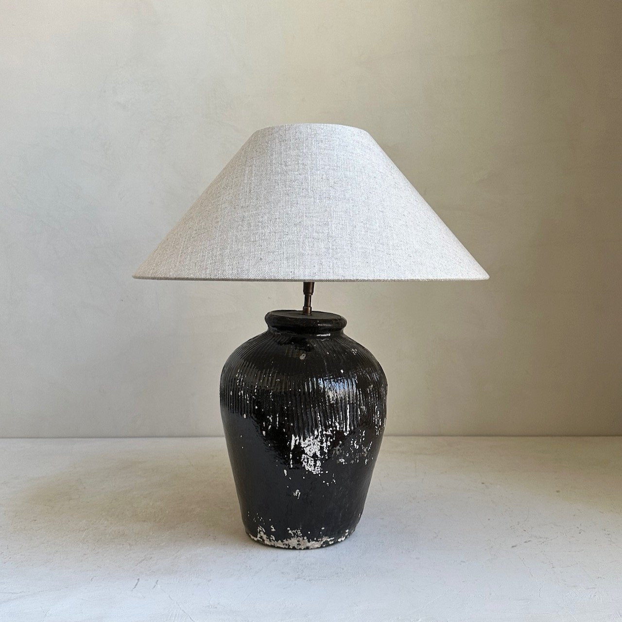 The Corner - Antique lamp No 143 - Lighting