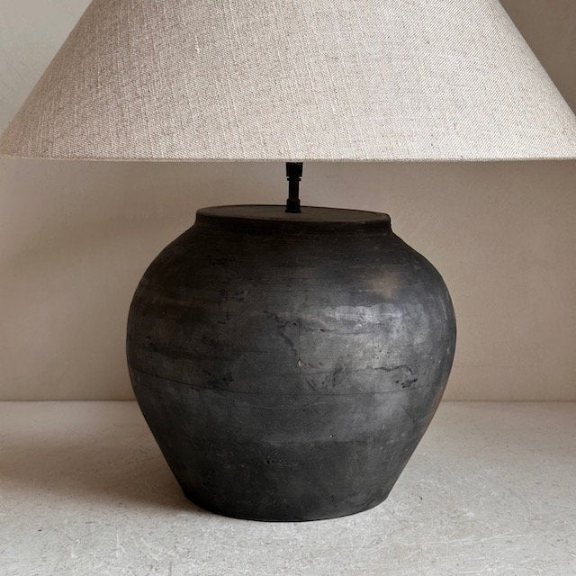 The Corner - Antique lamp No 146 - Lighting