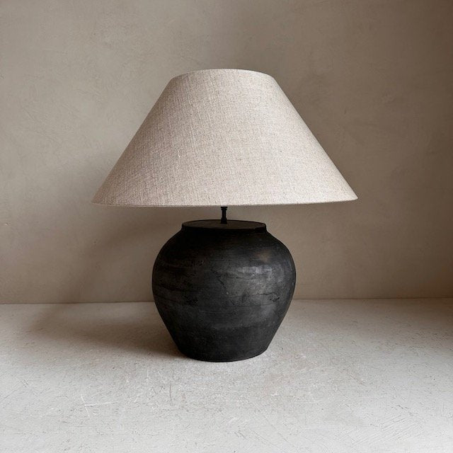 The Corner - Antique lamp No 146 - Lighting