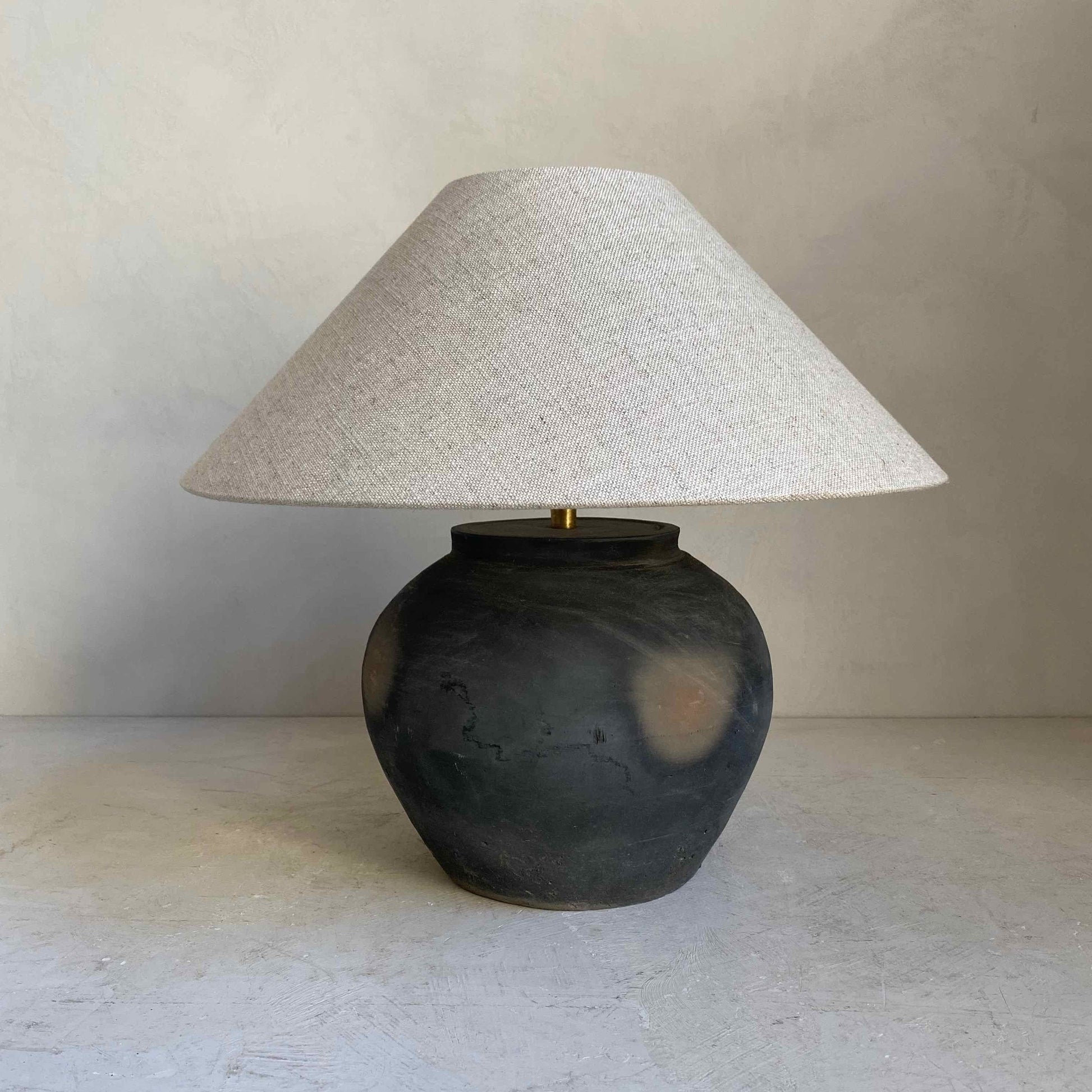 The Corner - Antique lamp No 82 - 