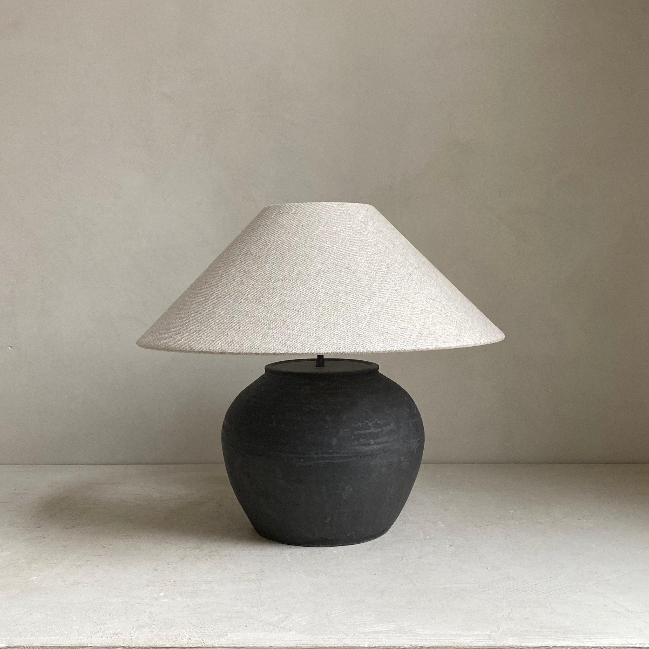 The Corner - Antique lamp No 94 - Lighting