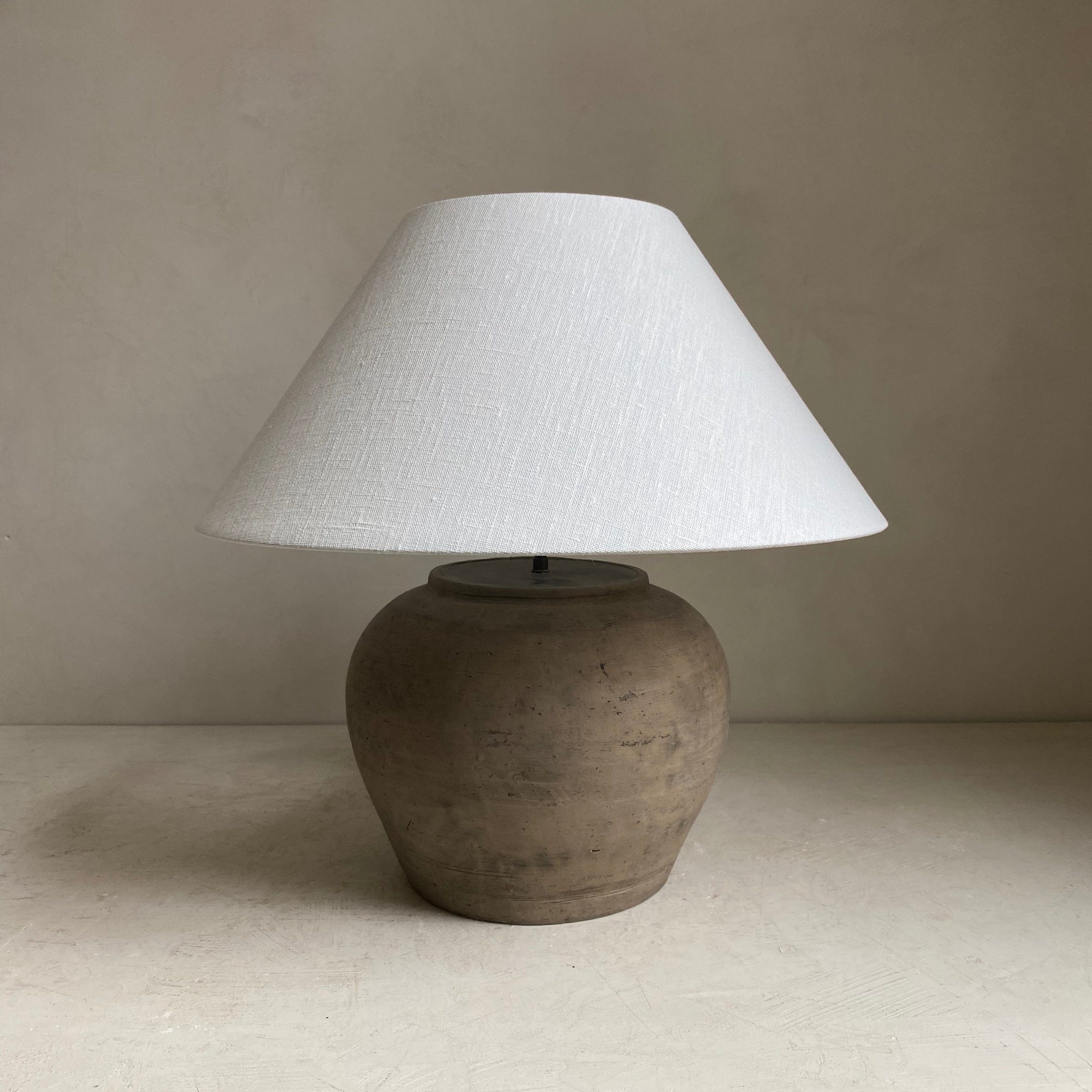 The Corner - Antique lamp No 96 - Lighting