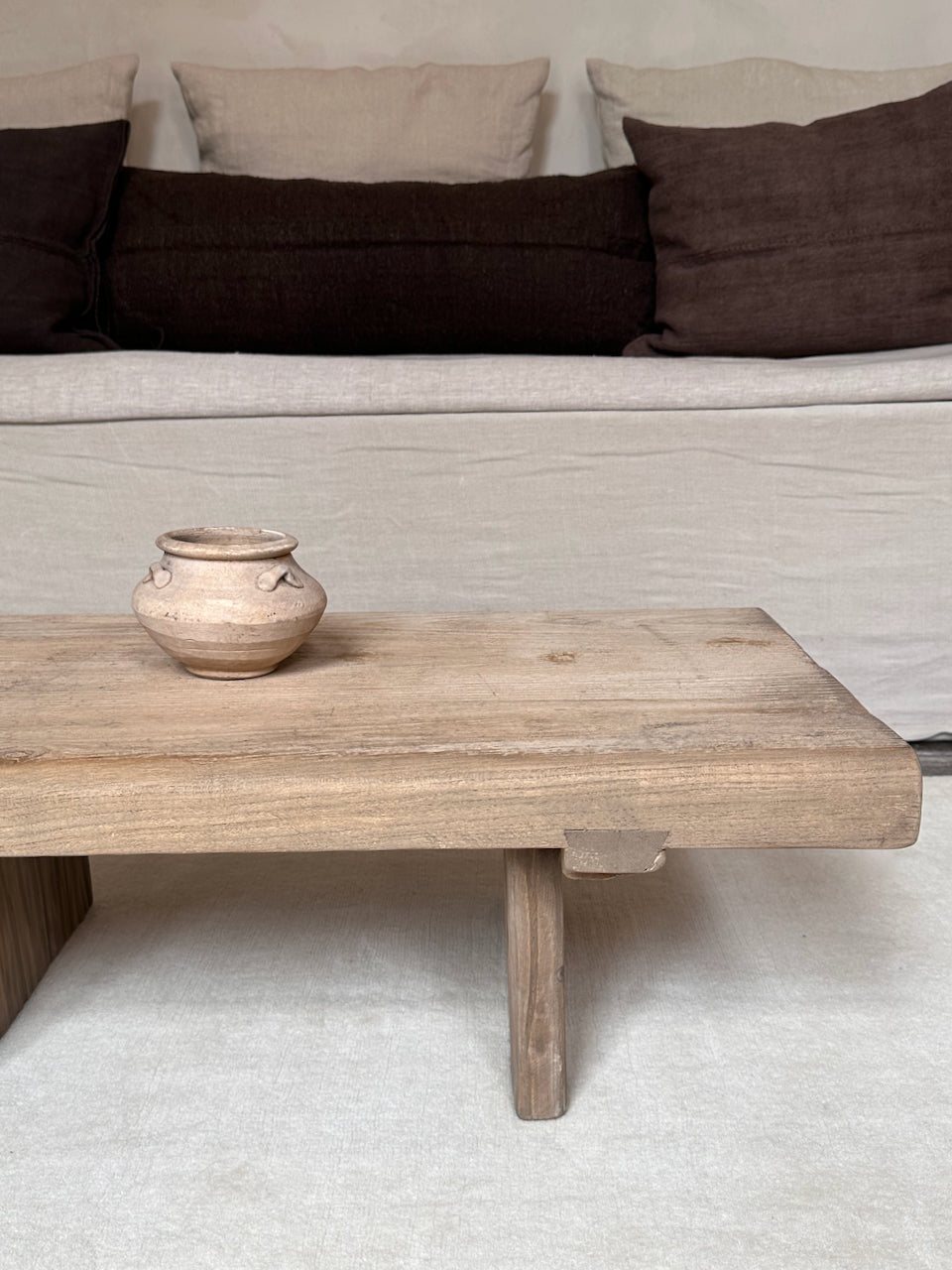 Antique oak coffee table N° 44 – The Corner