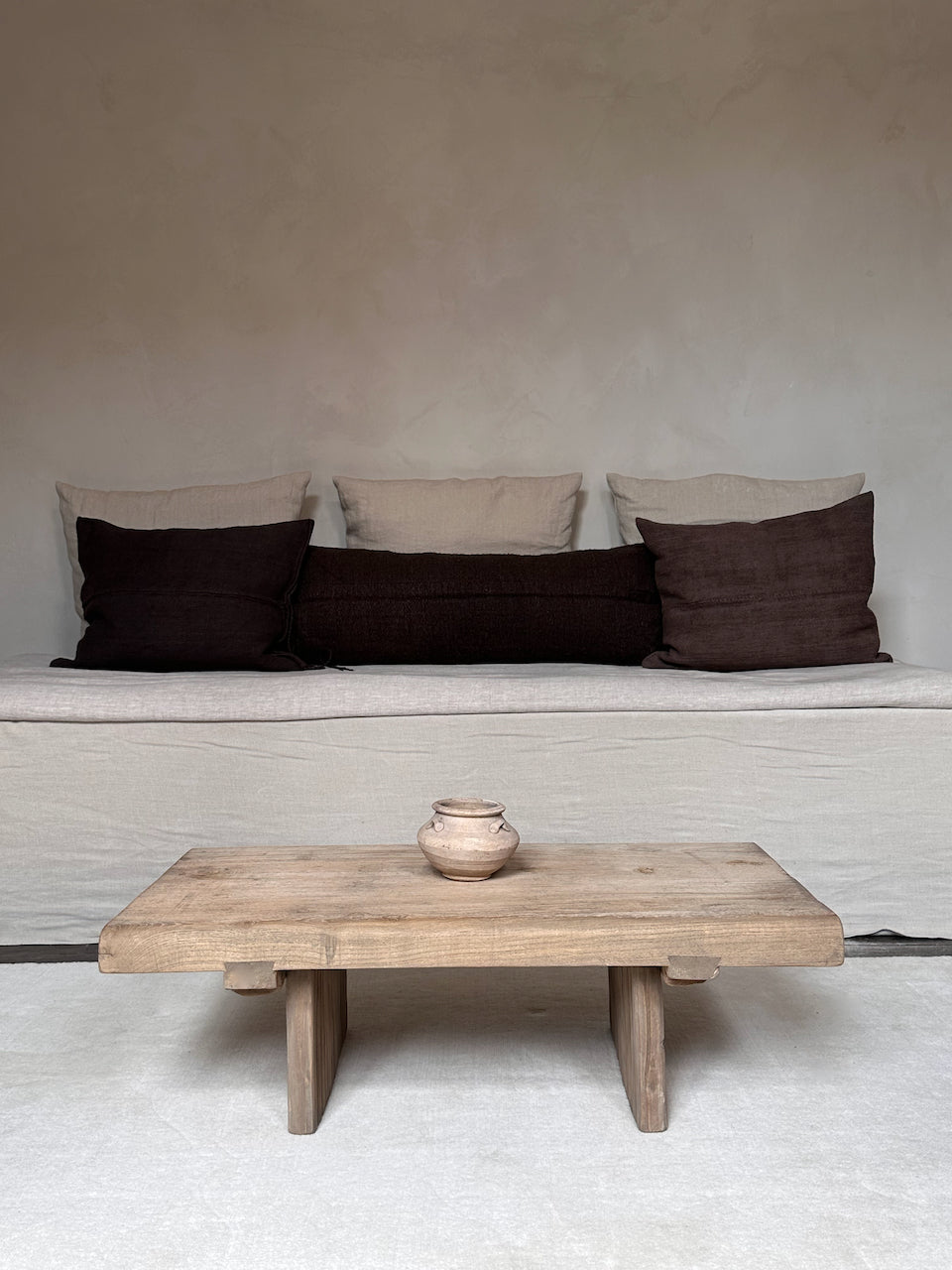 The Corner - Antique oak coffee table N° 44 - Coffee Tables & Consoles