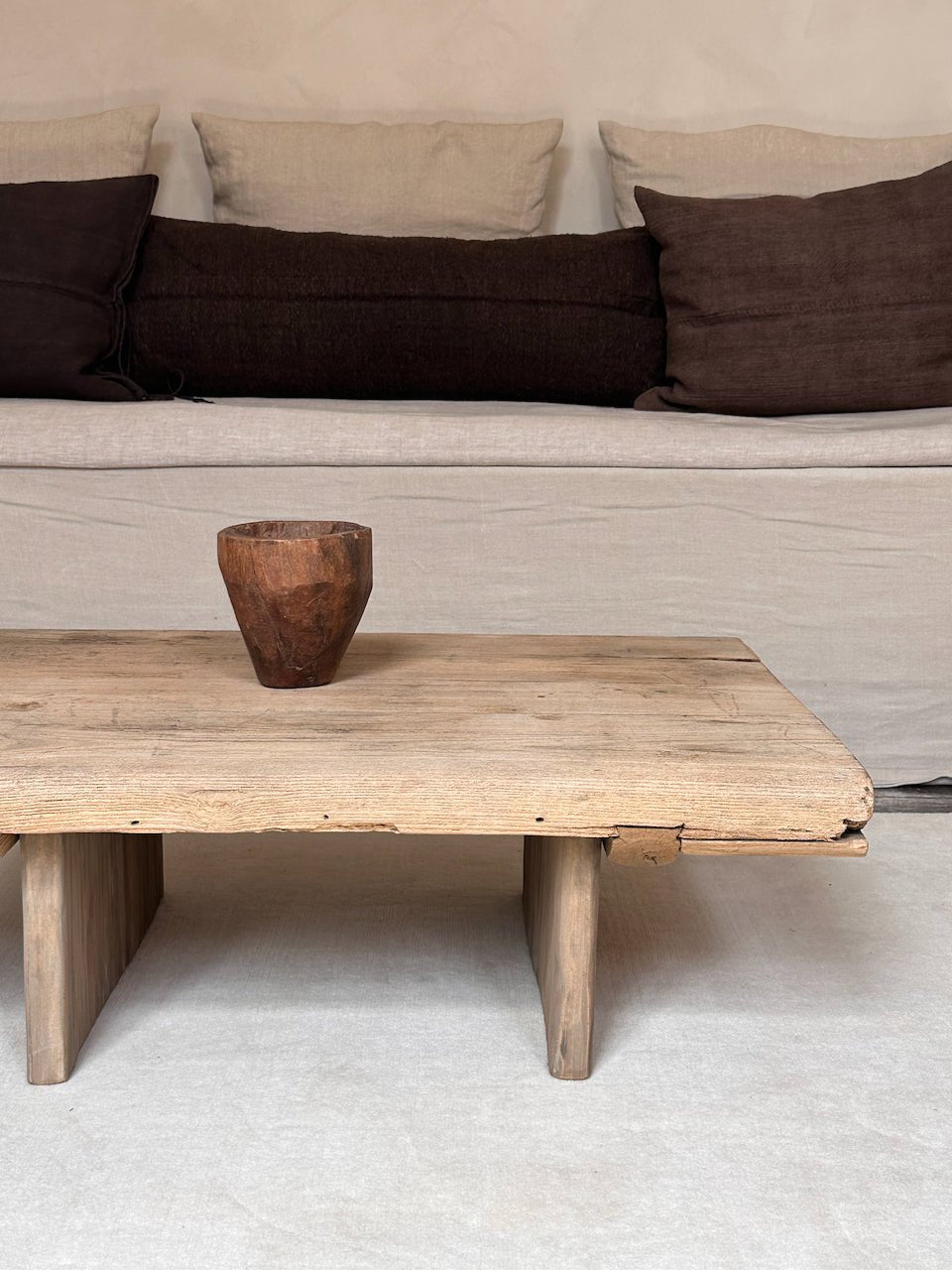 The Corner - Antique oak coffee table N° 45 - Coffee Tables & Consoles