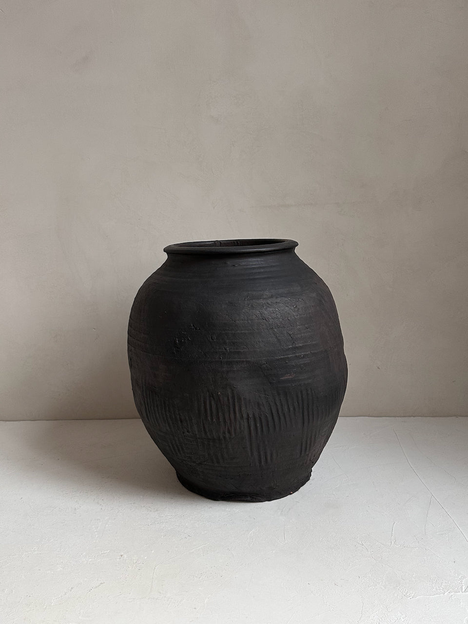 The Corner - Antique pot N° 250 - Pots & Vases