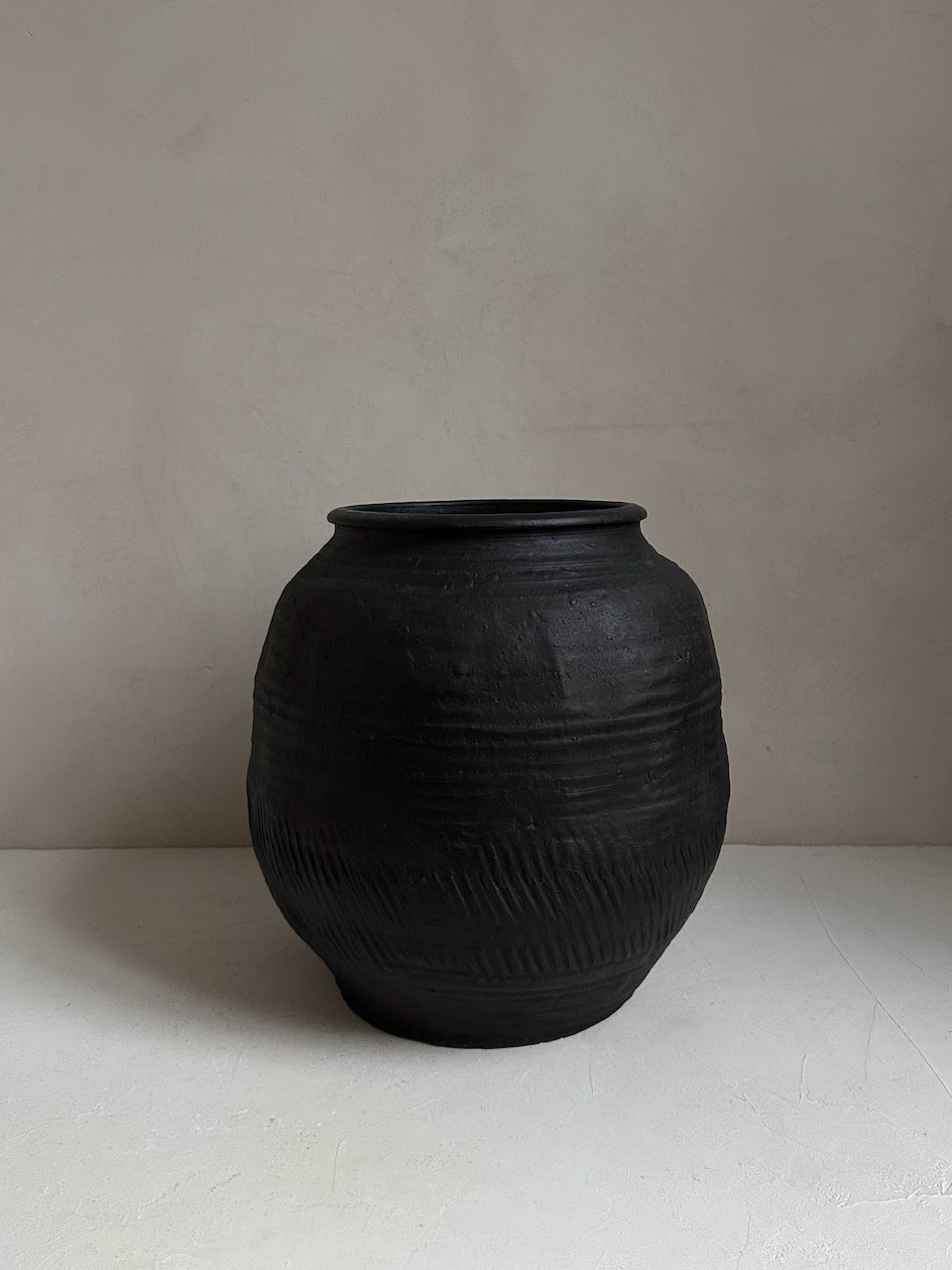 The Corner - Antique pot N° 255 - Pots & Vases