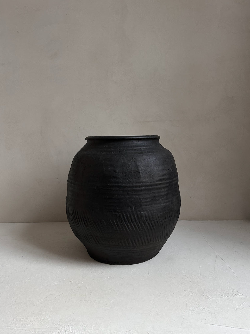 The Corner - Antique pot N° 255 - Pots & Vases