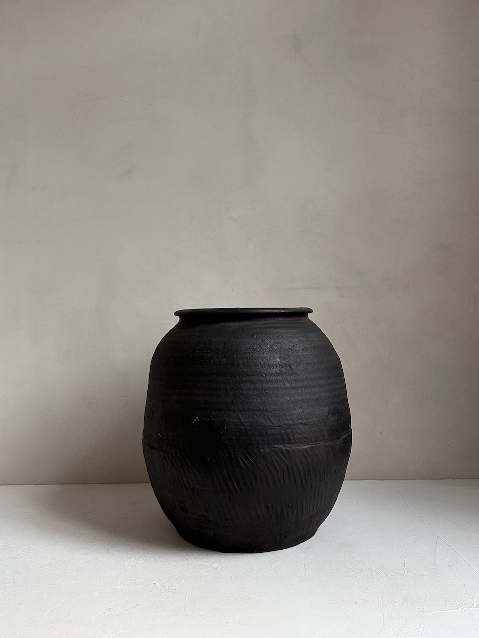 The Corner - Antique pot N° 256 - Pots & Vases