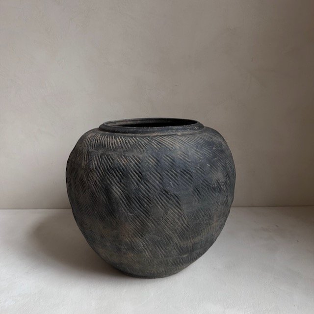 The Corner - Antique pot N° 124 - Pots & Vases