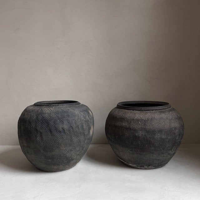 The Corner - Antique pot N° 124 - Pots & Vases