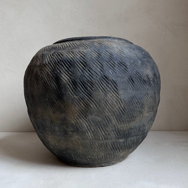The Corner - Antique pot N° 124 - Pots & Vases
