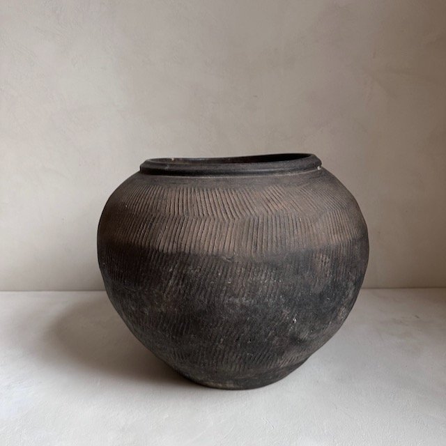 The Corner - Antique pot N° 125 - Pots & Vases