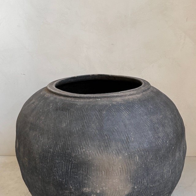 The Corner - Antique pot N° 138 - Pots & Vases