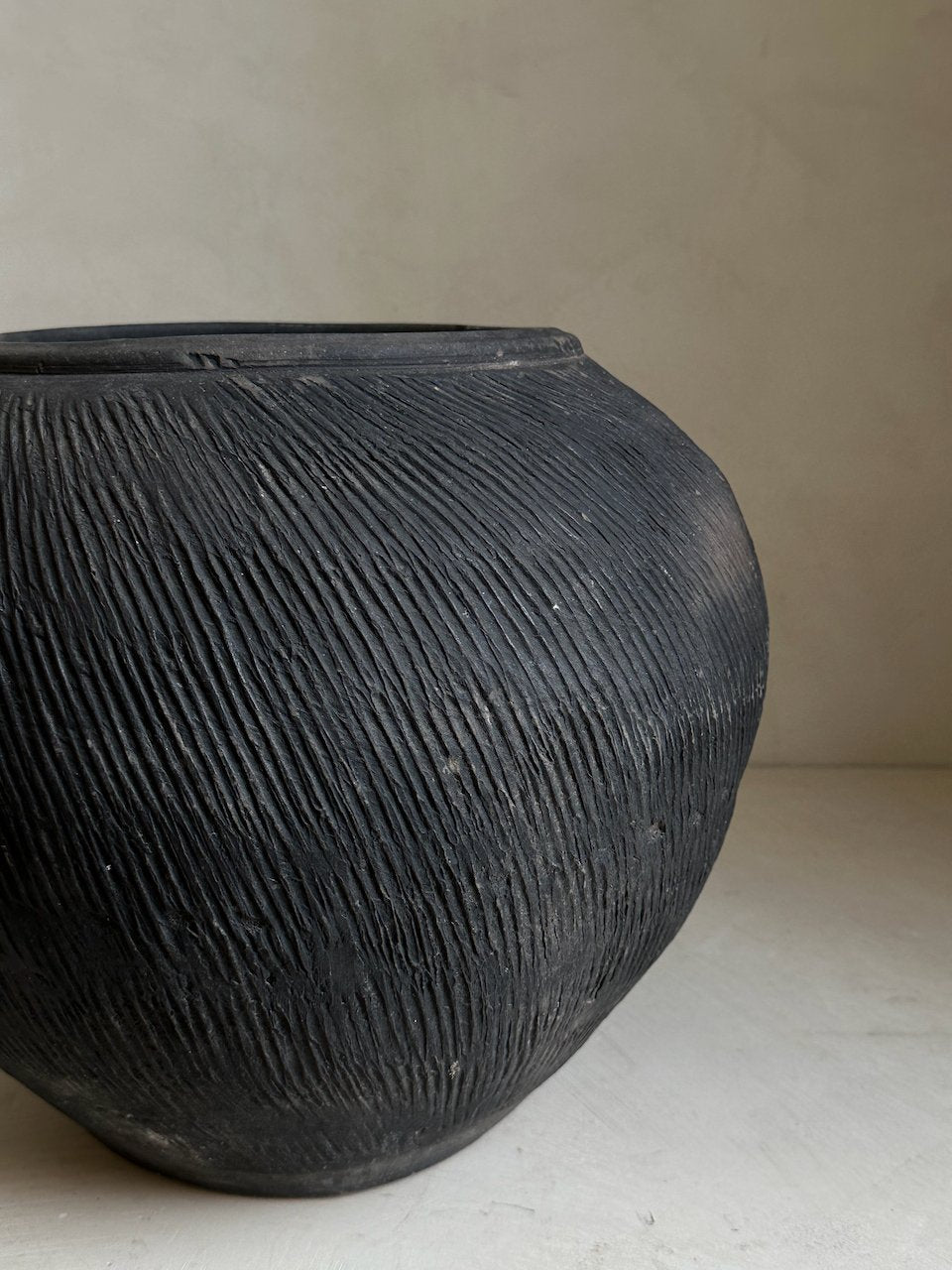 The Corner - Antique pot N° 197 - Pots & Vases
