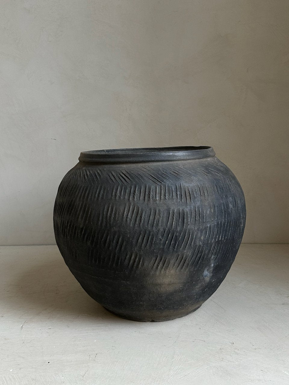 The Corner - Antique pot N° 198 - Pots & Vases