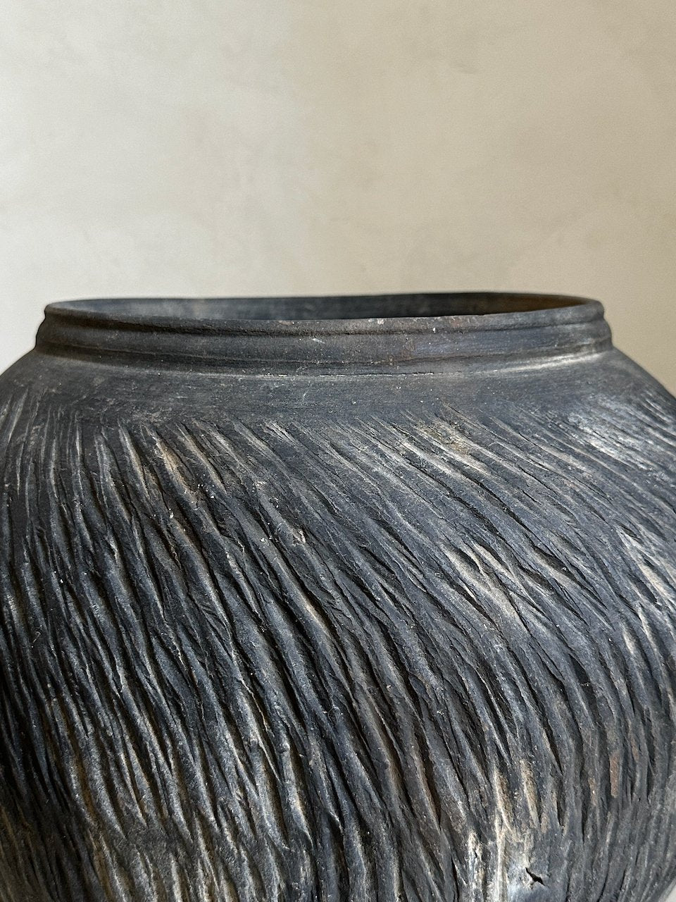 The Corner - Antique pot N° 200 - Pots & Vases