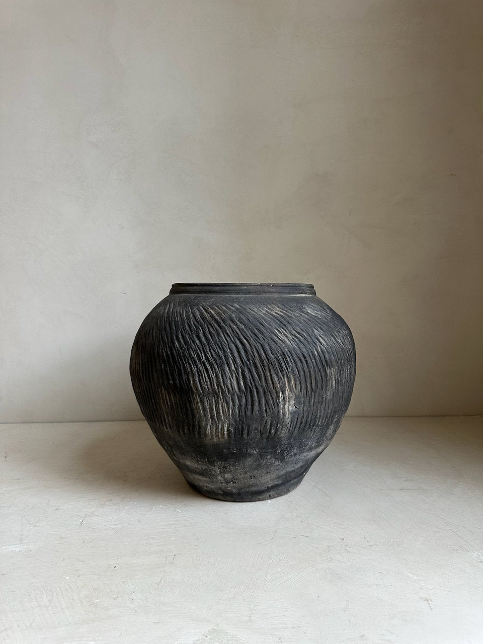 The Corner - Antique pot N° 200 - Pots & Vases