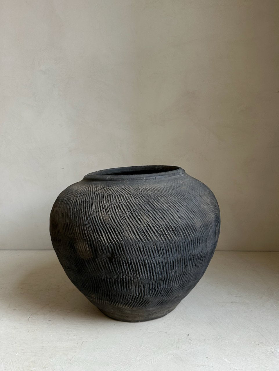 The Corner - Antique pot N° 201 - Pots & Vases