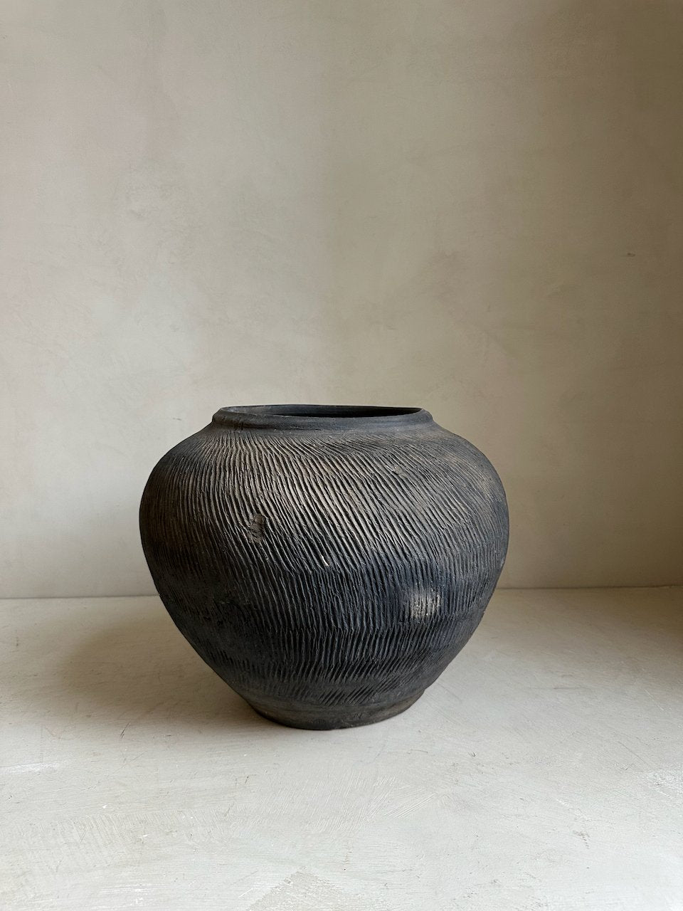 The Corner - Antique pot N° 201 - Pots & Vases