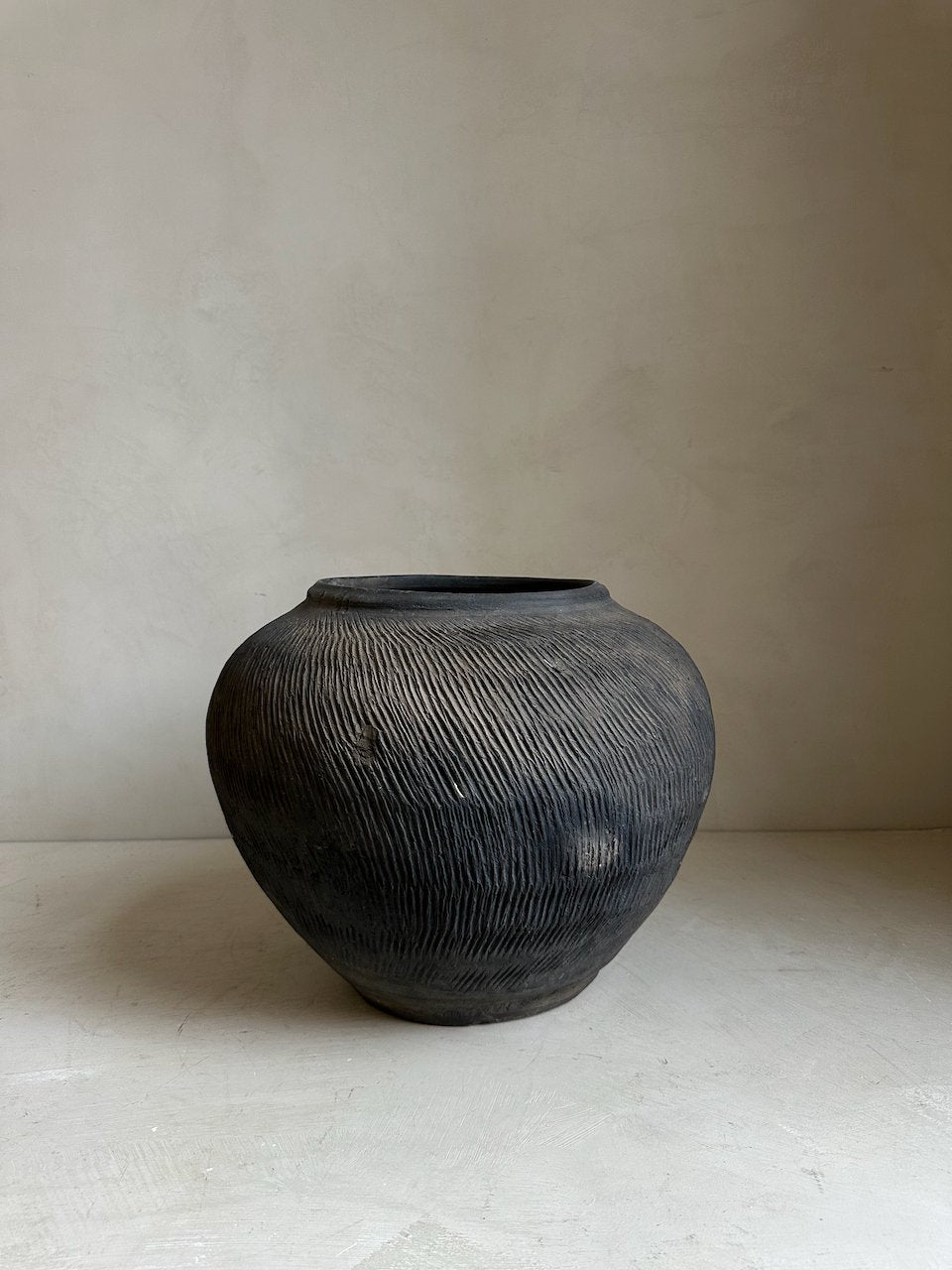 The Corner - Antique pot N° 201 - Pots & Vases