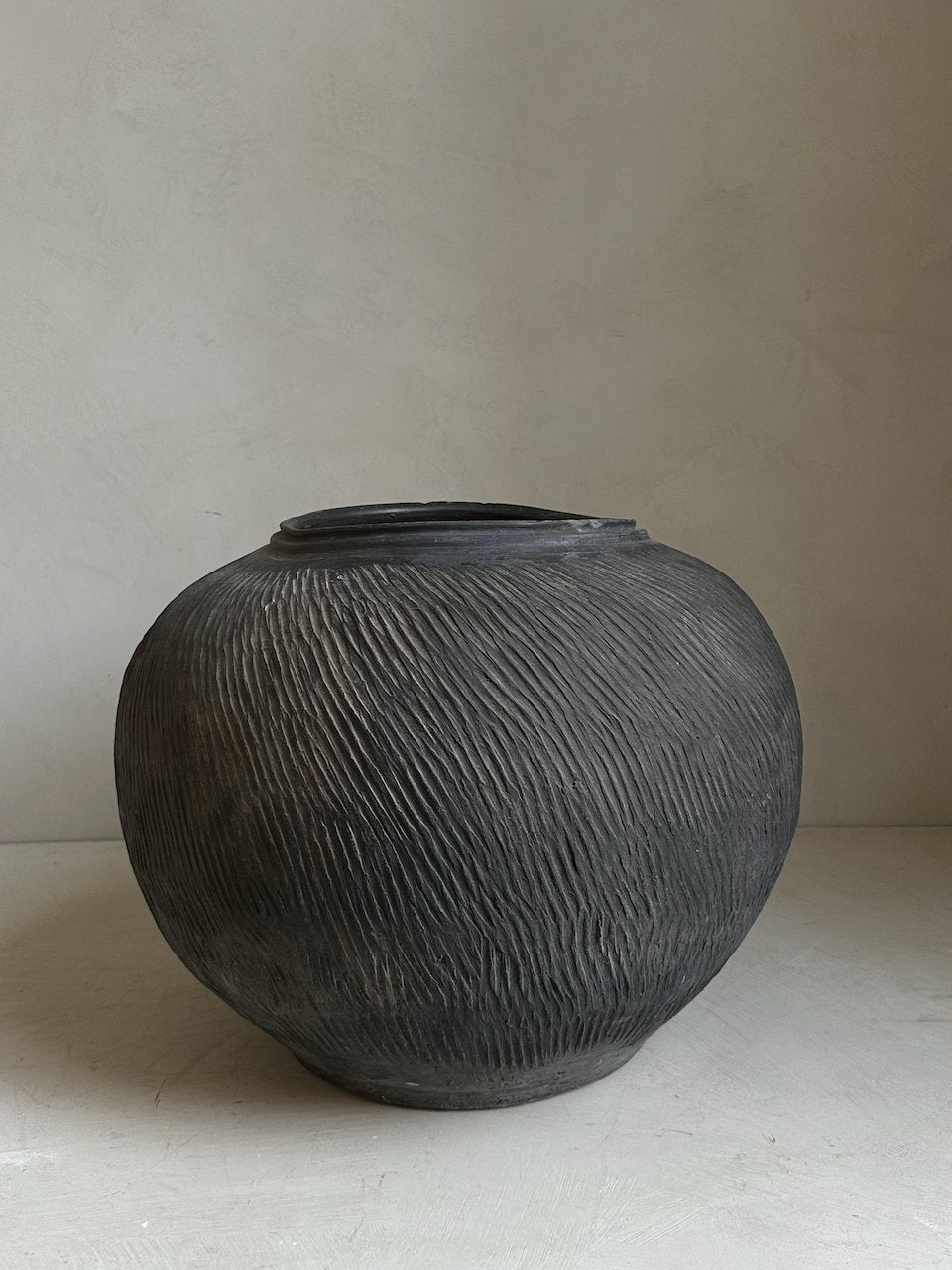 The Corner - Antique pot N° 202 - Pots & Vases