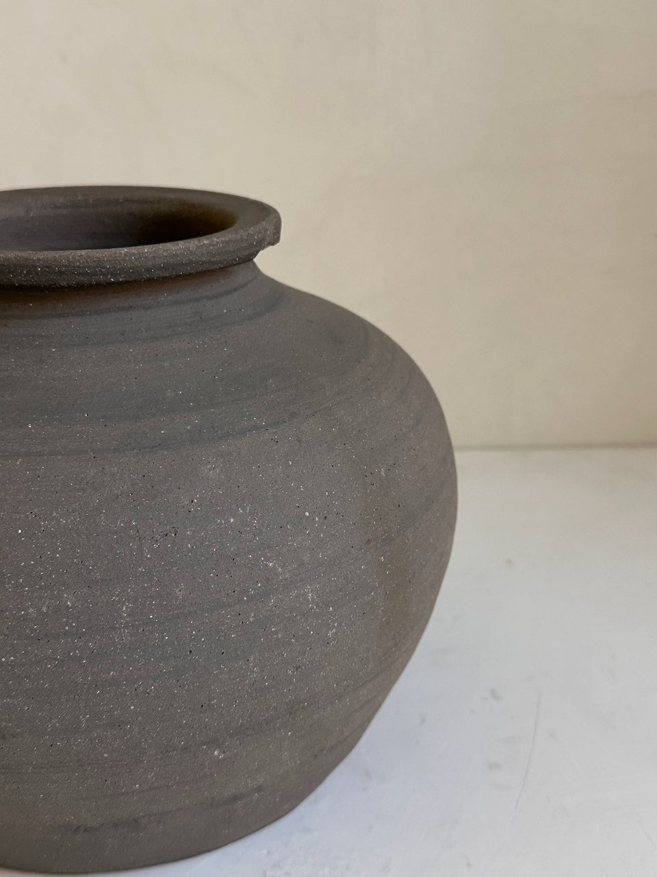 The Corner - Antique pot N° 203 - Pots & Vases