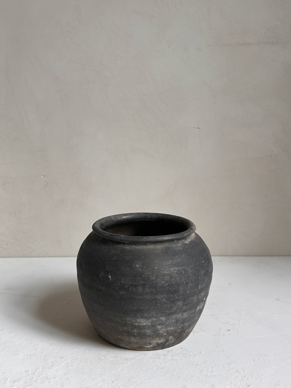 The Corner - Antique pot N° 234 - Pots & Vases