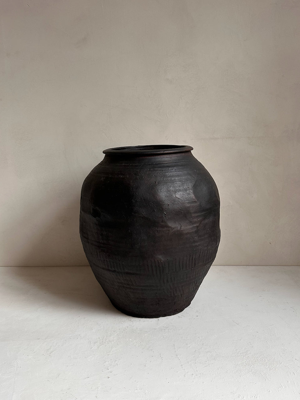 The Corner - Antique pot N° 242 - Pots & Vases